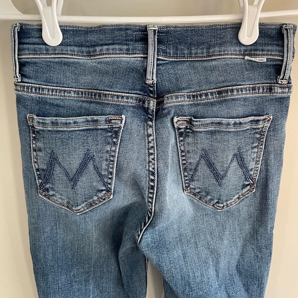 Mother The Weekender Fray Jeans - Walking On Coals - Size 24 - Picture 11 of 16